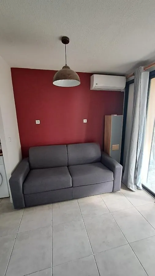 La Kay Sicrie Avec Spa Saint-Pierre Apartment